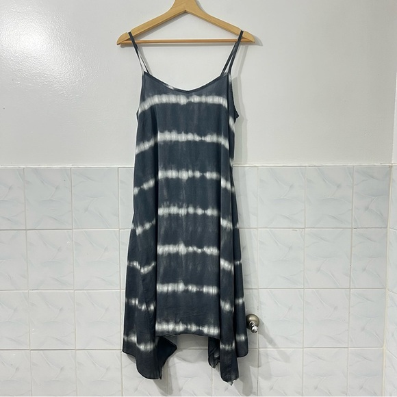 Logo Lori Goldstein 12 Gray Tie Dye Asymmetric Hem Knee Length Boho Dress - Picture 1 of 9